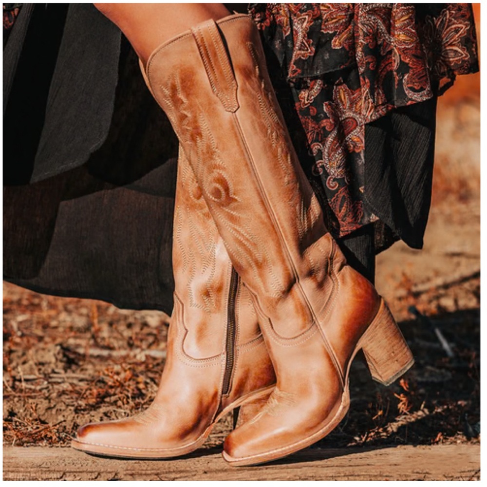 Freebird Panama Beige Western Cowgirl Boots